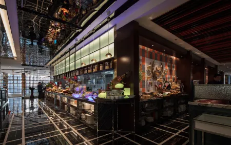 R Hotel Отели рядом с достопримечательностью «Chengyang Century Park»