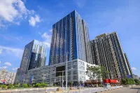 Golden Bay Apartment (Guilin North Railway Station Store)