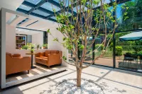 Yuhuayuan Design Hotel (Haizhou Meilan Airport Hongzhou Jiangshan) Hotel a 