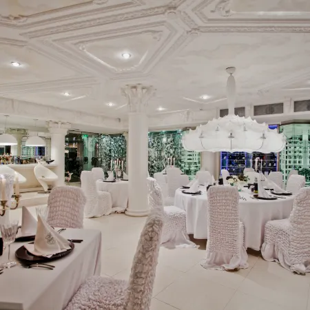 Royal Castle Design & Spa Hotel