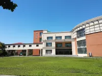 Songhe Jianguo Hotel (Training Center) Hotels near Yueliangwan Kaixin Farm