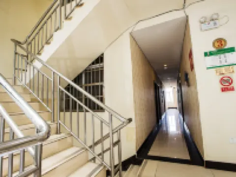 Wenshan Haoting Business Hotel (Qihua Square Ethnic Village Branch) Hotels in Wenshan