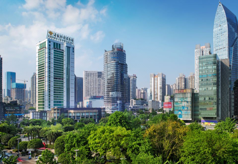 5. 충칭 엠파크 그..