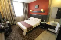 Huayi Commercial Hotel