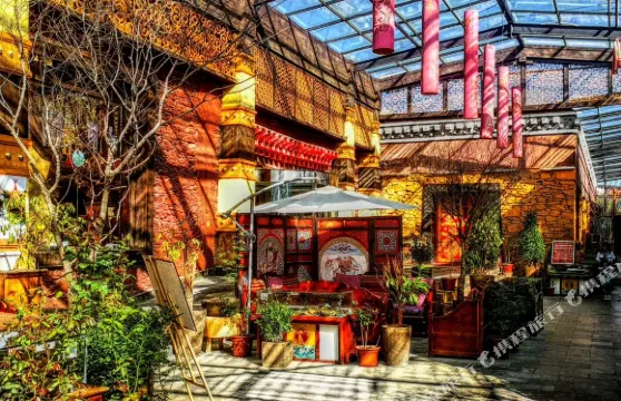 若爾蓋西部牧場古格王朝大酒店