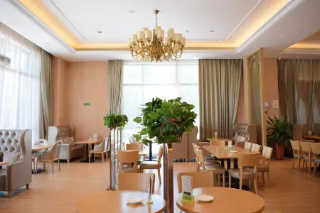 Vienna Sleep International Hotel (Shenzhen Bao'an International Airport) Отели рядом с достопримечательностью «Shenzhen Airport Fuyong Pier - Passenger Terminal»