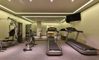 Crystal Orange Hotel，jinghuiSquare,XiaotunRoad,Beijng