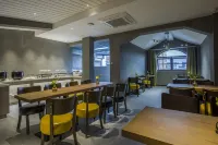 鎮江依斯曼酒店（鎮江站江蘇科技大學店） - 2星級