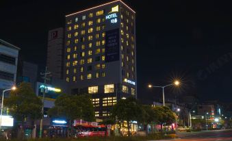 Hotel Daoom