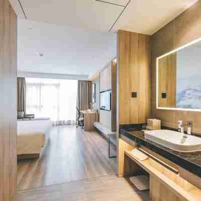 海寧皮革城南關廂亞朵酒店 Rooms