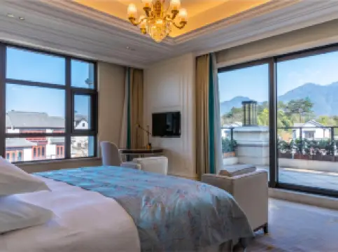 โรงแรมรีสอร์ทซิรุ่ยด้า ซิลค์ ถงหลู่ หางโจว