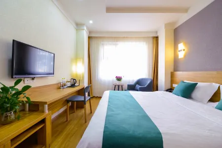 Xinzheng Taialleju Hotel