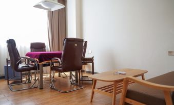 Homeinn Pebble Hotel (Jianlong Avenue)