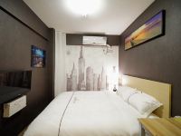 广州斯尼原创艺术主题公寓 - 简约主题大床房(无窗)