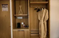 Qingxin · Rushi Inn