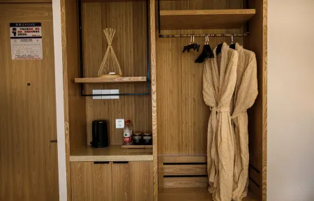 Qingxin · Rushi Inn Отели рядом с достопримечательностью «Paradise of Birds»