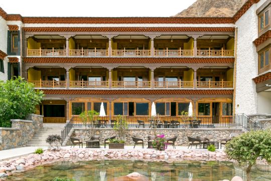 价格查询,芒康松赞如美山居信息,酒店地址:中国,西藏,芒康,如美镇竹卡