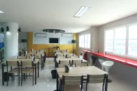PJ Place  Service Apartment Hotels in Amphoe Bang Pakong
