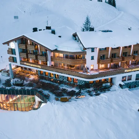 Hotel Goldener Berg
