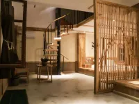 Jiayuguan Moluo Inn Hoteles en Jiayuguan