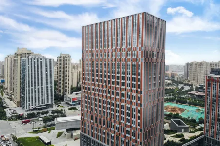 Mercure Xi'an Qujiang Hotel Отели рядом с достопримечательностью «Xi'an Siyuan University»