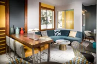 Staypineapple, Hotel Z, Gaslamp Quarter San Diego