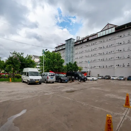 Pu'er DeTing Boutique Hotel