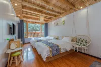 Huajian Xiaozhu Inn - 2-Star