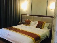 上海怡豪商务酒店 - 豪华大床房