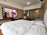 艾米主题酒店公寓(佛山南海万达广场店) - 3D巨幕激光投影大床房