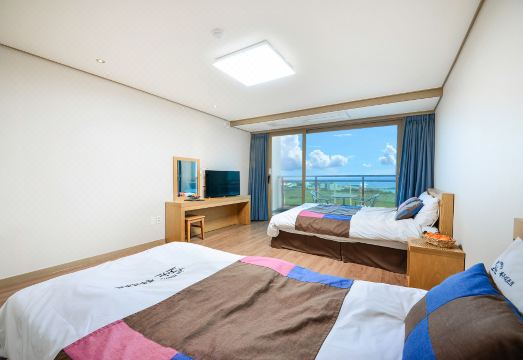 3. 제주리조트 je..