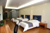 Grassland Red Theme Hotel