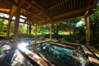 รีสอร์ทและสปาโบเลี่ยน - โรแมนติก