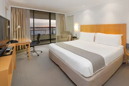Crowne Plaza Perth