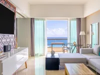 Live Aqua Beach Resort Cancun Hotels near Interactive Aquarium