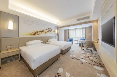 Vienna Hotel (Fuzhou Changle Shouzhanhangcheng  Subway Station) Hotels near Zhenghe Park (South Gate)