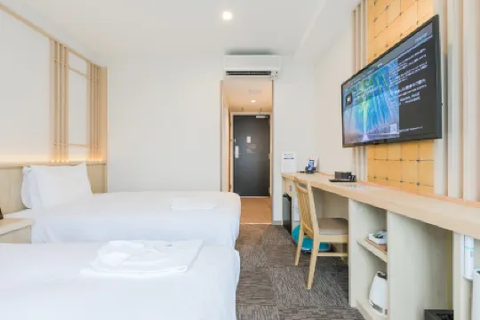 Henn na Hotel Premier In front of Kyoto Station Hachijo Exit