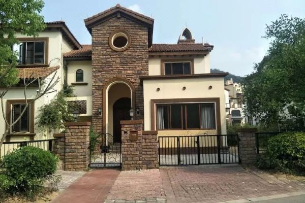 龙门南昆山富力养生谷金阳光度假温泉别墅