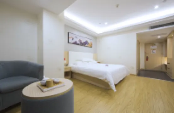 怡萊精品酒店（泉州西街鐘樓店）