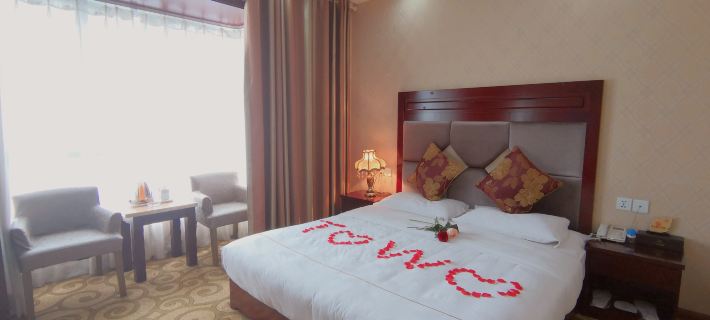 TOWO Shangpin Hotel (Shanghai Passenger Transport Center Station) Hotels in Zitong