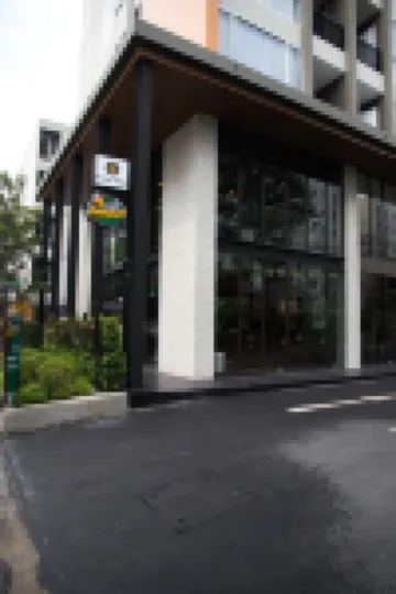 B Stay Hotel Các khách sạn gần Huamark Indoor Stadium