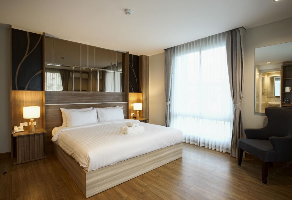 난트라 치앙마이 리버프런트 호텔 수영장