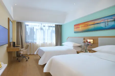 Vienna 3 Best Hotel (Lu'an Wanda Yintai ) Отели рядом с достопримечательностью «Yueliang Island»