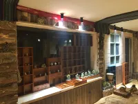 Daocheng Sanmao Homestay