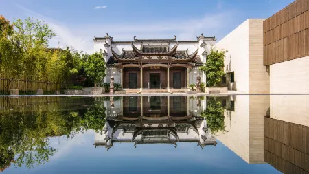 Ahn Luh Zhujiajiao Отели рядом с достопримечательностью «Shanghai Grand View Garden»