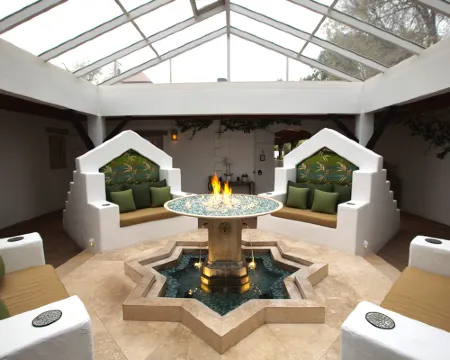 Cottage Inn & Spa Hotels in Sonoma