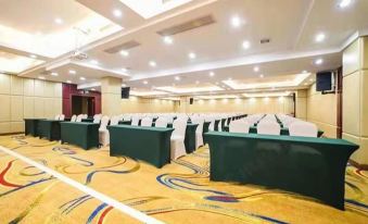 Vienna Hotel (Guangzhou Changlong Wanda Plaza, Wanbo Metro Station) - Housity