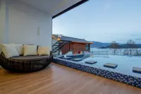 Yuexiang Lake Lodge, Lugu Lake