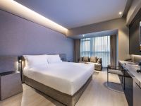 桔子水晶杭州西湖湖滨银泰酒店 - 高级大床房