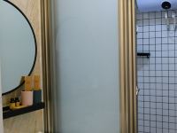 长春浪逸轩民宿 - 浪漫大床房